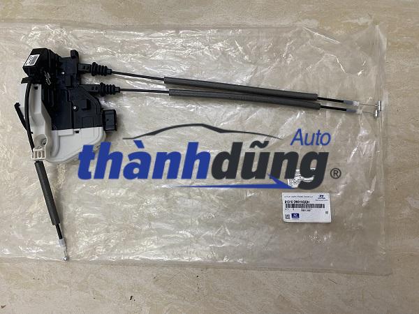 Ổ NGẬM KHÓA CỬA HYUNDAI SANTAFE 2015