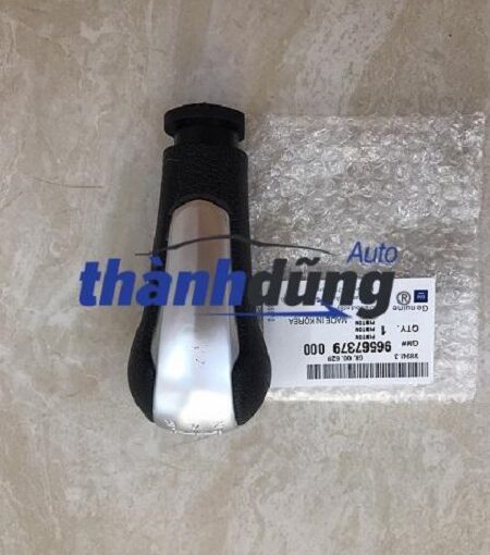 TAY NẮM CẦN SỐ CHEVROLET SPARK 2012