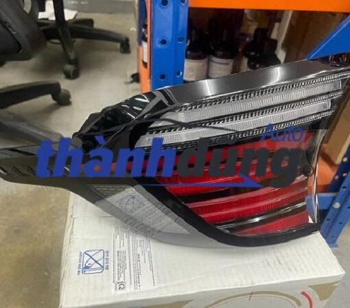 ĐÈN HẬU KIA SPORTAGE 2024