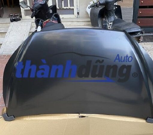 NẮP CAPO TOYOTA INNOVA 2018