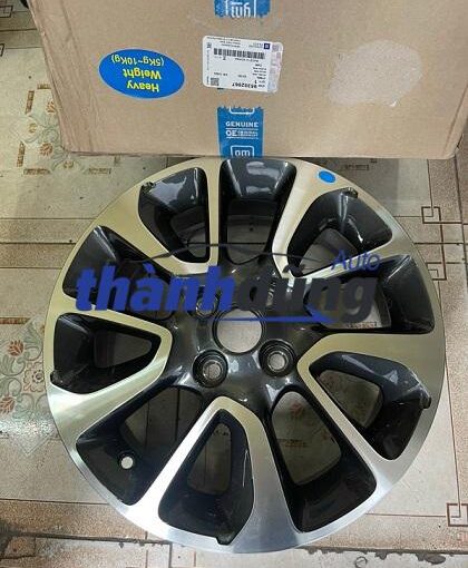 LA ZĂNG ĐÚC VINFAST FADIL 2021