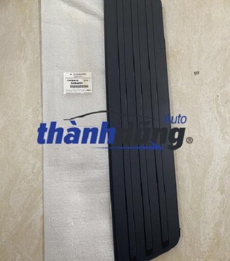 ỐP BẬC LÊN XUỐNG MITSUBISHI TRITON