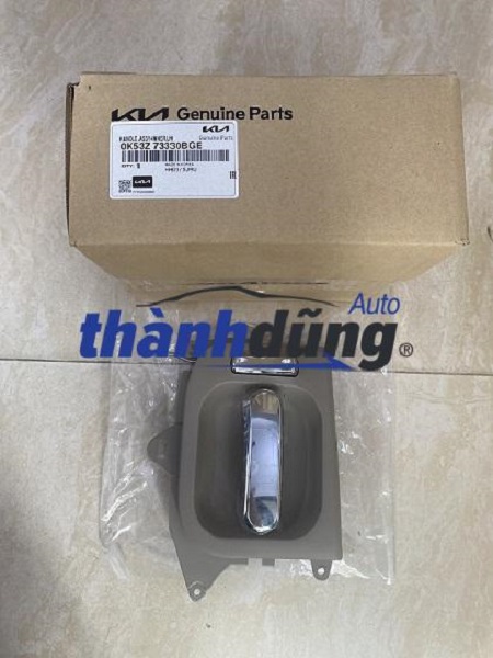 TAY MỞ CỬA SAU KIA CARNIVAL 2003