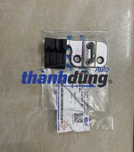CHỐT GIỮ KHÓA CỬA HẬU FORD TRANSIT 2015