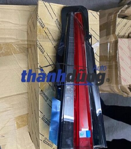 ĐÈN HẬU TRÁI LEXUS NX450