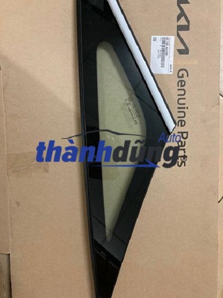 KÍNH TAM GIÁC KIA CARENS 2015