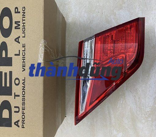 ĐÈN HẬU TRONG CỐP TOYOTA CAMRY 2007