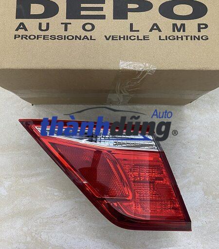 ĐÈN HẬU TRONG CỐP TOYOTA CAMRY 2007