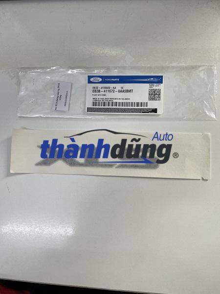 CHỮ XLS VIỀN TRẮNG BƯỞNG SAU FORD RANGER