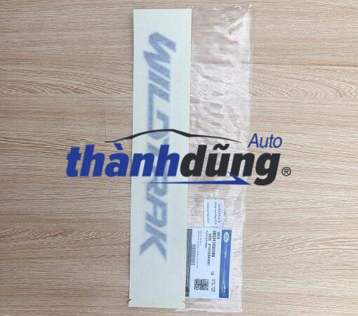 TEM WILDTRAK VIỀN TRẮNG THÙNG SAU FORD RANGER
