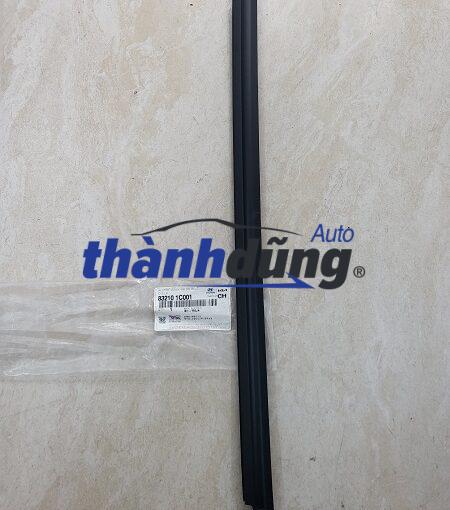 NẸP CHÂN KÍNH NGOÀI HYUNDAI GETZ 2006