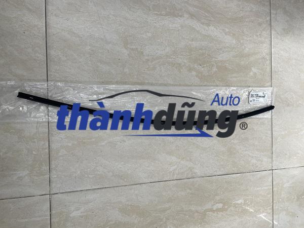 NẸP CHÂN KÍNH TRONG HYUNDAI PORTER 2010