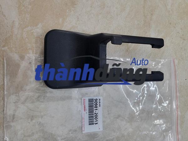 ỐP CHÂN GHẾ SAU BÊN PHỤ TOYOTA INNOVA