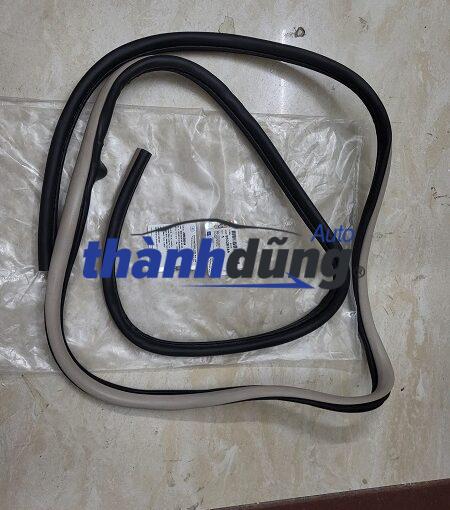 RON THÂN XE SAU TRÁI CHEVROLET CAPTIVA 2008