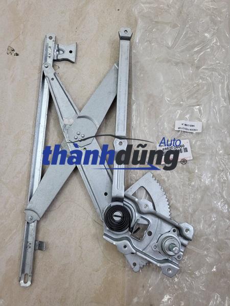 COMPA NÂNG KÍNH TOYOTA HIACE