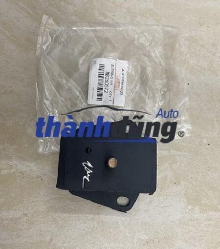 CHÂN MÁY ĐỘNG CƠ XE MITSUBISHI PAJERO