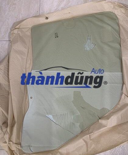 KÍNH CÁNH CỬA XE HYUNDAI HD99