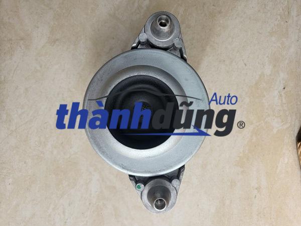 CAO SU CHÂN MÁY MERCEDES C250