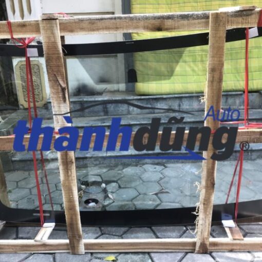 KÍNH CHẮN GIÓ TRƯỚC TOYOTA ANVAZA