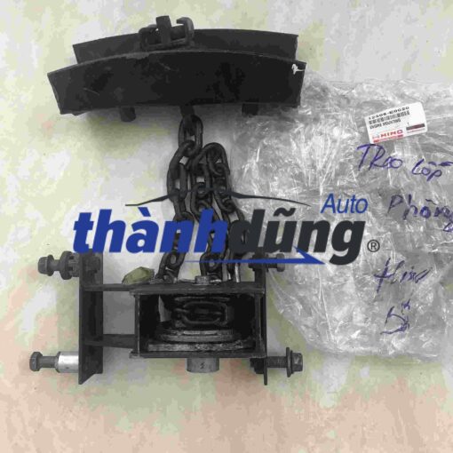 TREO LỐP DỰ PHÒNG XE HINO 700