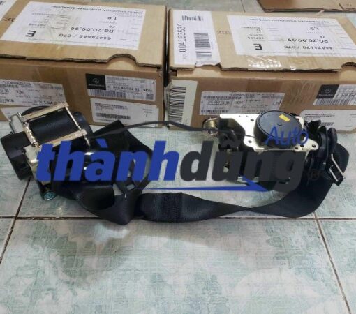 DÂY ĐAI AN TOÀN XE MERCEDES GLC250