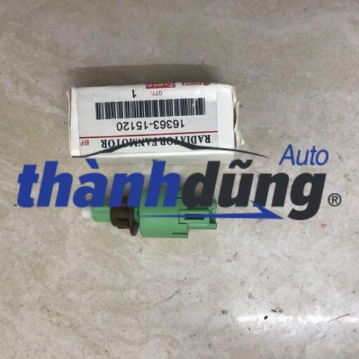 CÔNG TẮC CHÂN PHANH LEXUS LX460