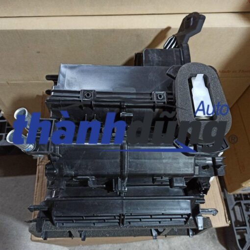 HỘP GIÀN LẠNH FORTUNER