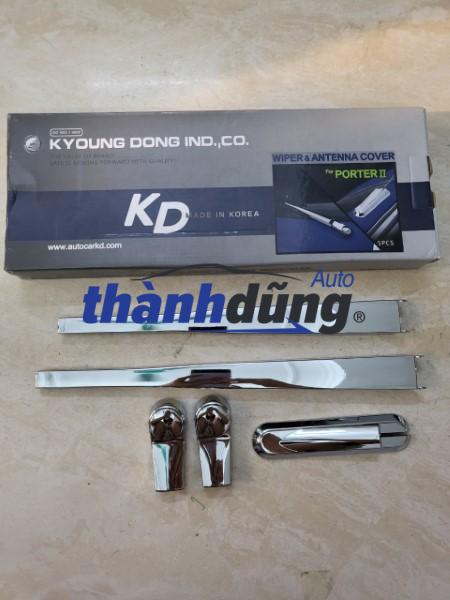 ỐP MẠ CẦN GẠT MƯA TRƯỚC KIA BONGO 3