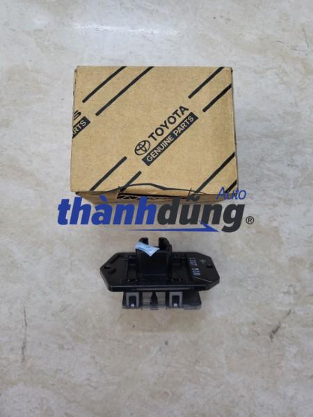 TRỞ QUẠT GIÀN LẠNH TOYOTA HILUX