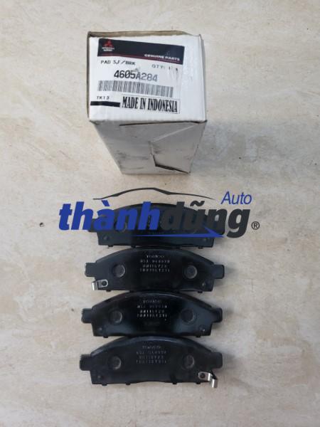 MÁ PHANH TRƯỚC MITSUBISHI PAJERO 2010