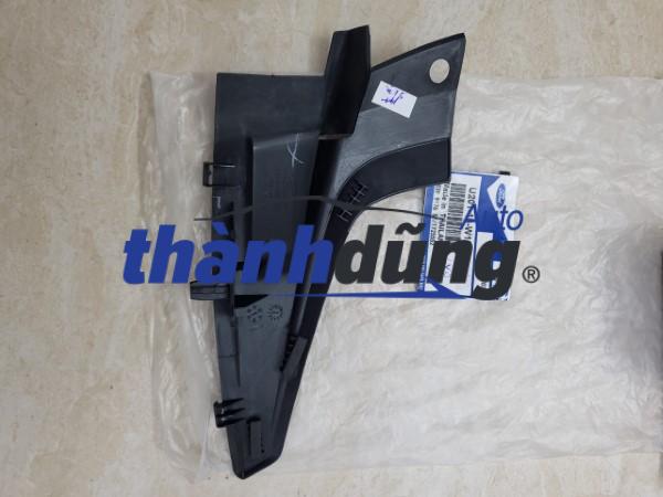 ỐP CHÂN KÍNH CHẮN GIÓ PHỤ FORD RANGER