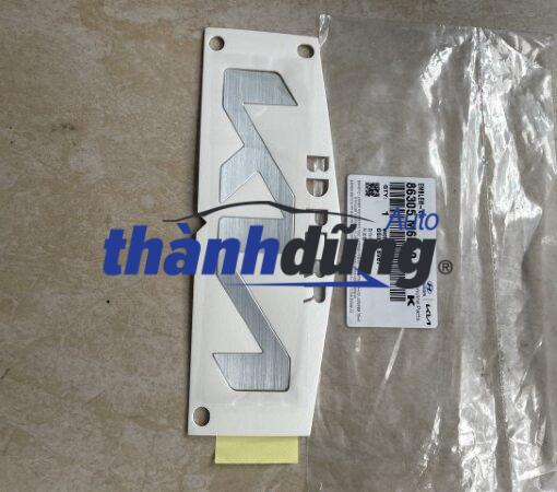 LÔ GÔ CHỮ KIA CỐP HẬU KIA K3 2019-2023