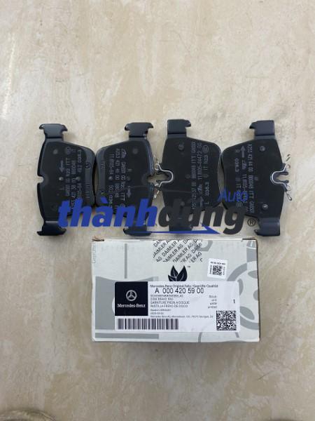 MÁ PHANH SAU MERCEDES GLC300