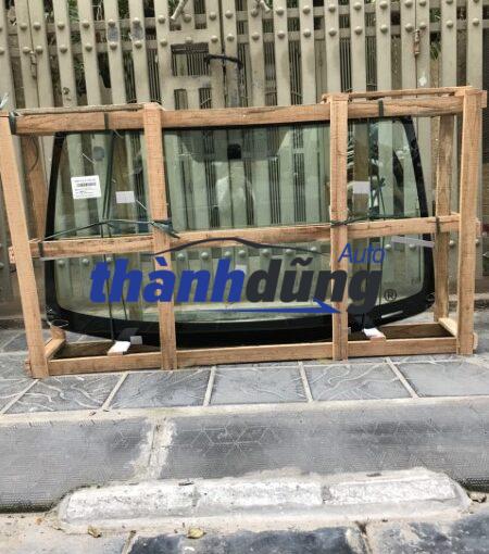 KÍNH CHẮN GIÓ TRƯỚC ISUZU DMAX 2018-2022