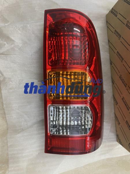 ĐÈN HẬU PHẢI TOYOTA HILUX 2006