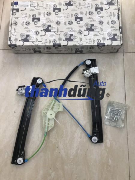 COMPA LÊN XUỐNG KÍNH MERCEDES C63 AMG