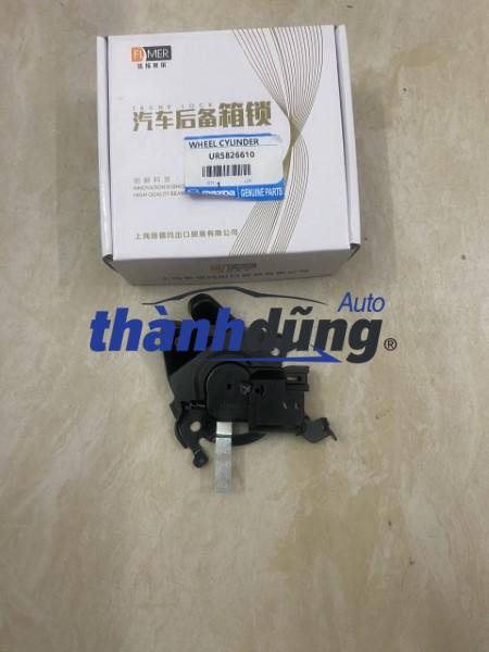 Ổ NGẬM CỐP HẬU MAZDA 6 2015-2019