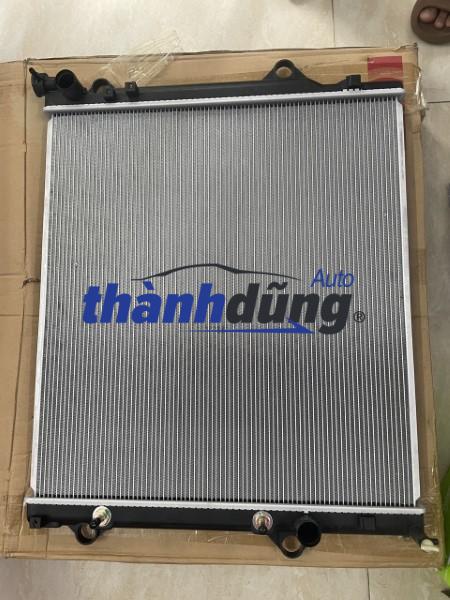 KÉT NƯỚC TOYOTA 4RUNNER 2013