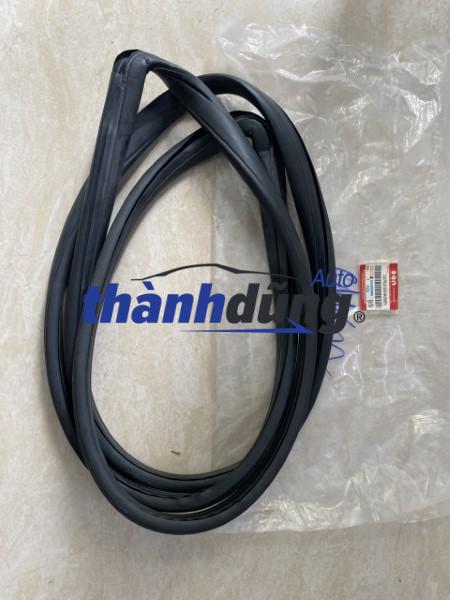 GIOĂNG KÍNH CHẮN GIÓ TRƯỚC SUZUKI 7 CHỖ