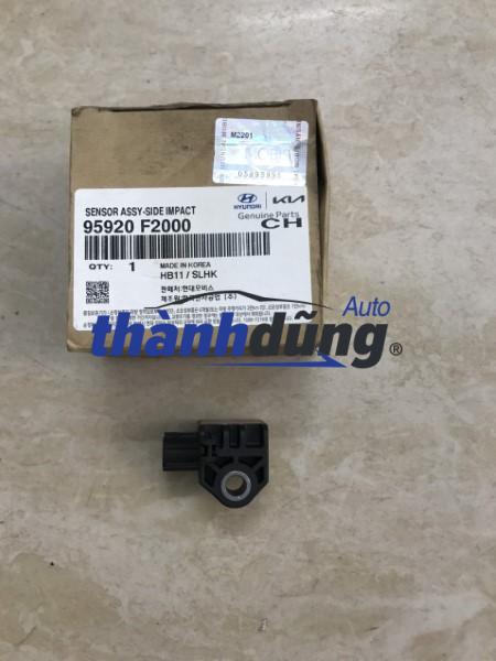 CẢM BIÊN VA CHẠM ĐẦU XE KIA NIRO