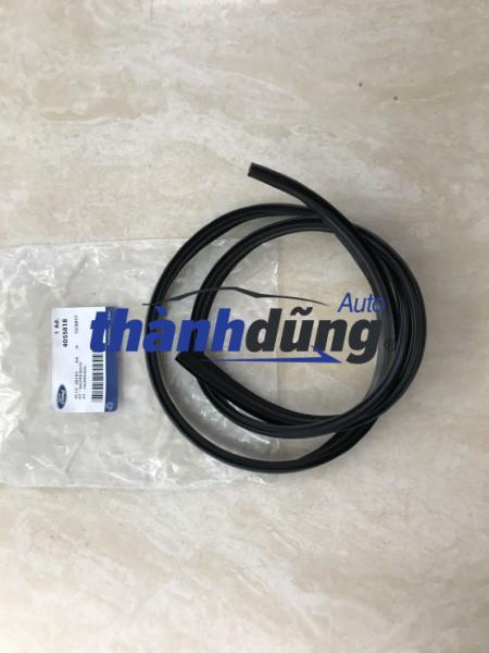 GIOĂNG KÍNH CHẮN GIÓ FORD ESCAPE | E11050601A