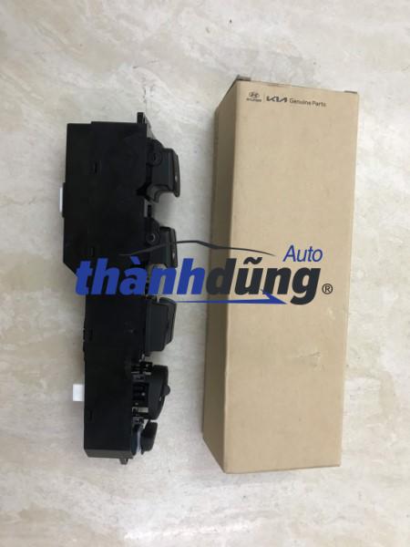 CÔNG TẮC LÊN XUỐNG KÍNH HYUNDAI SANTAFE 2009