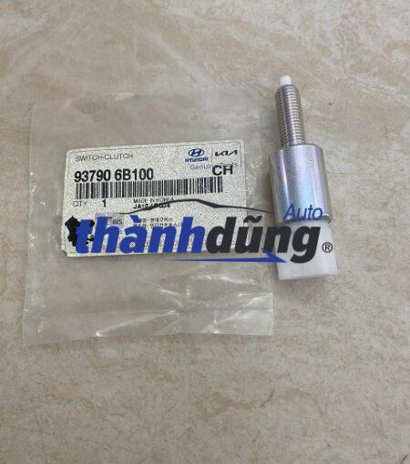 CÔNG TẮC CHÂN CÔN HYUNDAI MIGHTY EX6