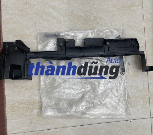 CHE KHÓA NẮP CAPO XE VINFAST FADIL 2020