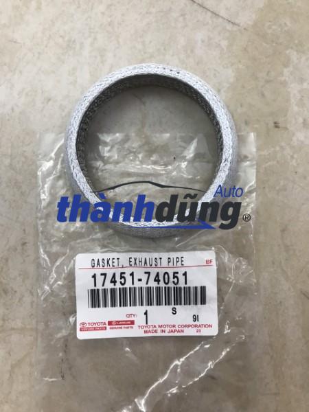 GIOĂNG CỔ XẢ TOYOTA INNOVA