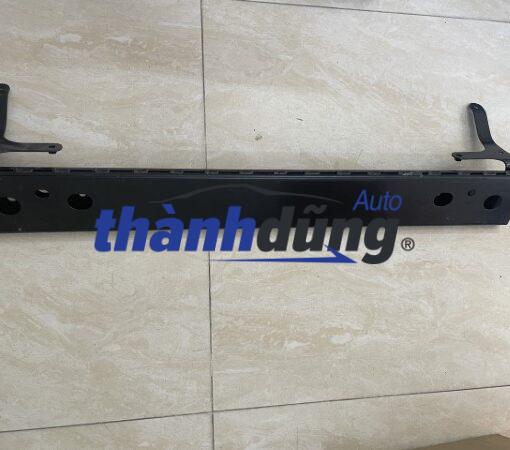 XƯƠNG ĐỠ CẢN TRƯỚC XE TOYOTA FORTUNER