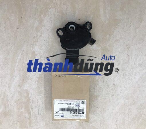 CÔNG TẮC BÁO SỐ HYUNDAI I30 | 4270023010