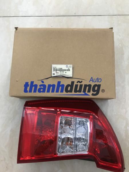 ĐÈN HẬU TRÁI XE KIA CARENS 2009