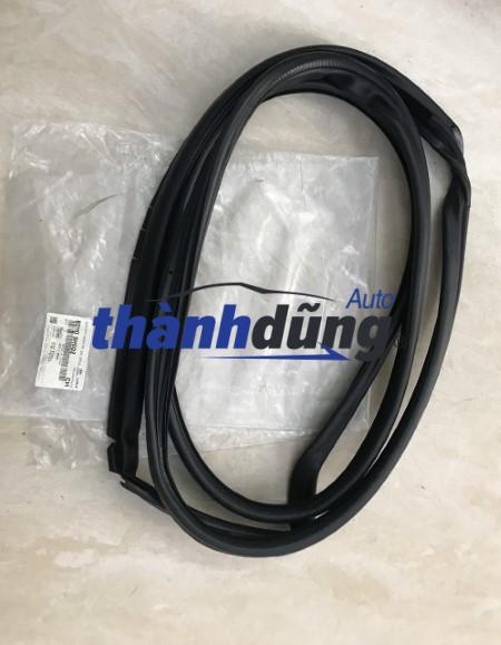 GIOĂNG KHUNG CỬA XE HYUNDAI HD78 | 821105H002