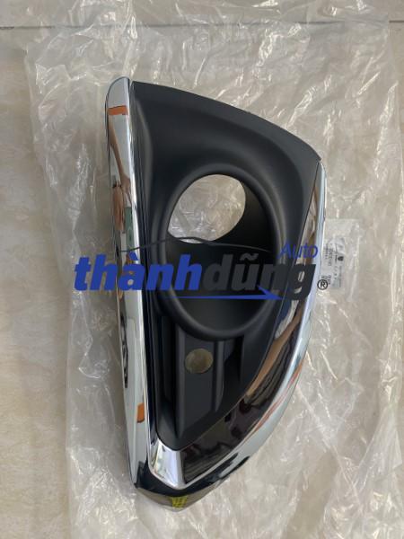 ỐP ĐÈN GẦM PHẢI PEUGEOT 3008 | 9800615777